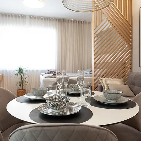 Apartment Ju3 *